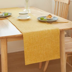 chemin de table Baptême en faux lin jaune